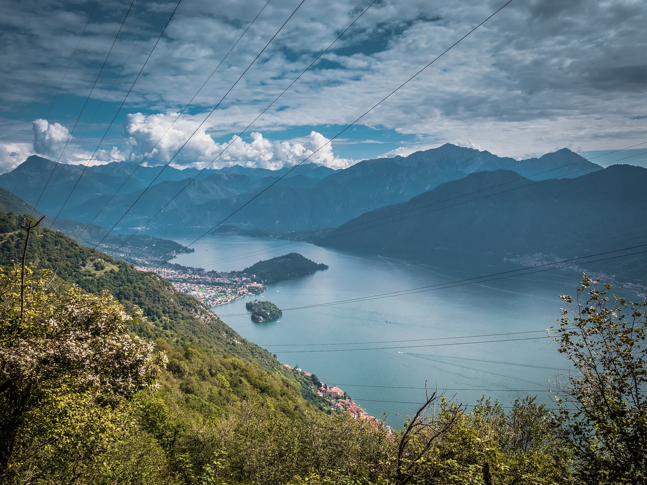 parapendio sul lago di como