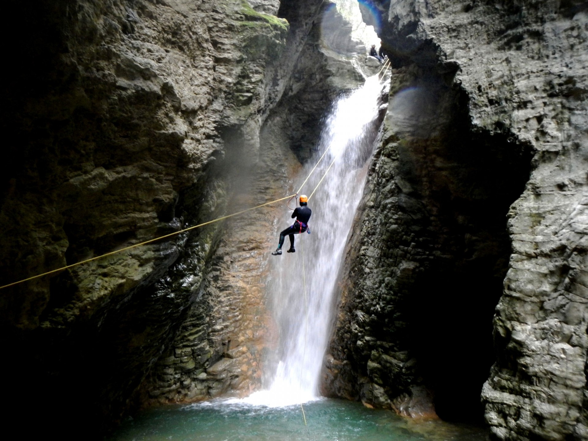 escursione alla cascata di forra di prodo