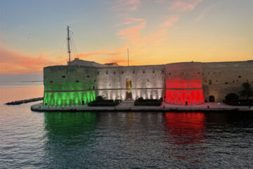 Castello Aragonese di Ischia al tramonto