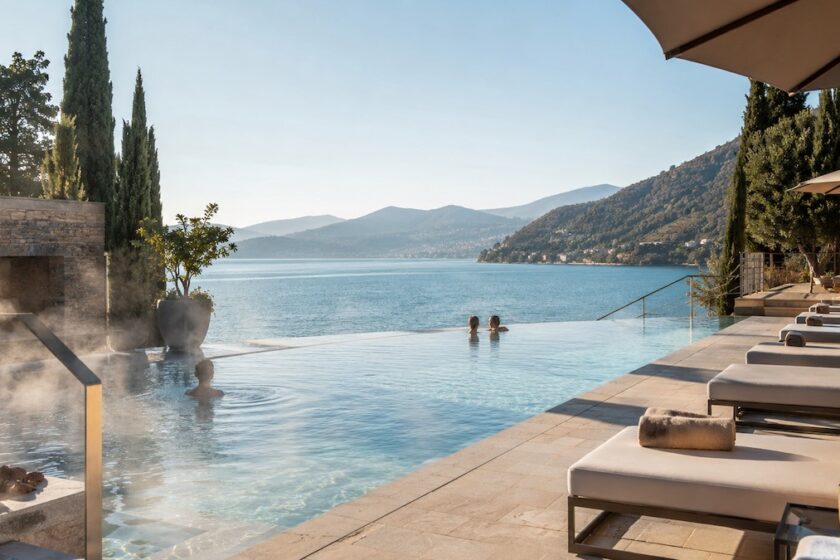 Piscina termale panoramica sul lago di Garda in Lombardia